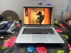 Apple Macbook M01