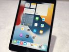 Apple iPad Mini 4