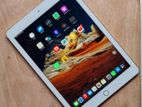 Apple ipad 5th gen ( wifi)