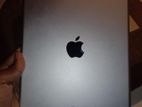 Apple ipad 7th Generation (used)