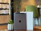 Apple iPad 7th Gen ( Wi-Fi + Cellular )