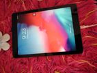 Apple ipad air 16gb (Used)