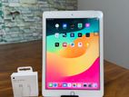 Apple iPad Air 6th Gen 128GB