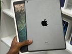 Apple iPad Pro 10.5 inch 64GB Wi-Fi + Cellular