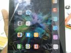 Apple iPad (Used)