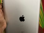 Apple iPad (Used)