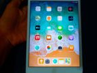 Apple iPad Mini 2