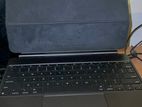 Apple iPad Pro Magic Keyboard 13”