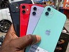 Apple iPhone 11 128GB--__+ (Used)
