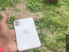 Apple iPhone 11 128GB (Used)