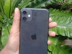 Apple iPhone 11 64 GB (Used)