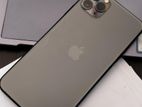Apple iPhone 11 Pro Max (Used)