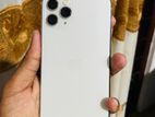 Apple iPhone 11 Pro (Used)