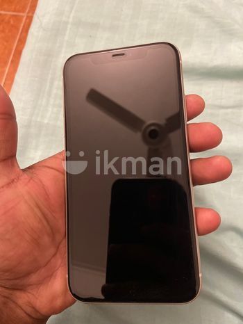 Apple iPhone 11 (Used)