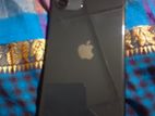 Apple iPhone 11 64GB (Used)