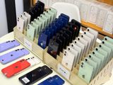 Apple iPhone 12 256GB (Used)