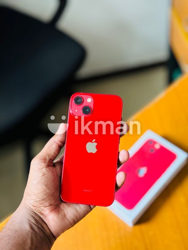 iPhone 13 128GB Red