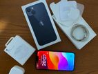 Apple iPhone 13 Midnight (Used)