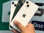 Apple iPhone 13 (Used)