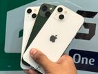 Apple iPhone 13 (Used)