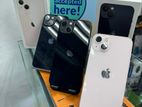 Apple iPhone 13 (Used)
