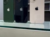 Apple iPhone 13 (Used)
