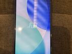 Apple iPhone 13 (Used)