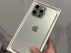 Apple iPhone 15 Pro Max 256GB (Used)