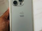 Apple iPhone 15 Pro (Used)