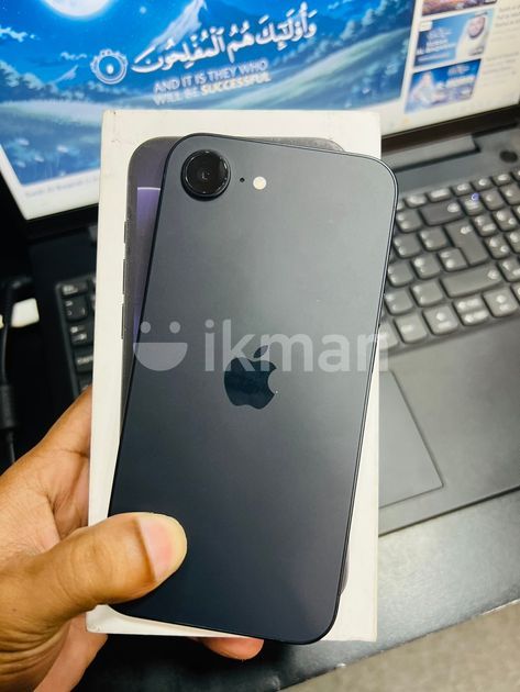 Apple iPhone 17e 256GB (Used) | ikman