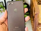 Apple iPhone 7 128 GB (Used)