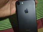 Apple iPhone 7 128GB (Used)