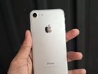 Apple iPhone 7 128GB (Used)