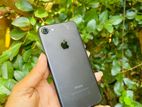 Apple iPhone 7 128GB (Used)