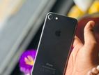 Apple iPhone 7 128gb (Used)
