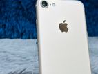 Apple iPhone 7 128GB (Used)