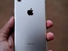 Apple iPhone 7 (Used)