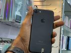 Apple iPhone 7 32 (Used)