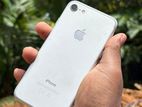 Apple iPhone 7 32GB (Used)