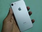 Apple iPhone 7 32GB (Used)