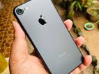 Apple iPhone 7 32GB (Used)