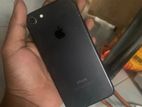 Apple iPhone 7 (Used)