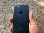 Apple iPhone 7 (Used)