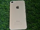 Apple iPhone 7 (Used)