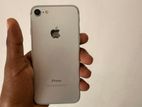 Apple iPhone 7 (Used)