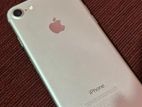 Apple iPhone 7 (Used)