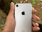 Apple iPhone 7 (Used)