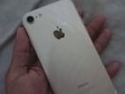 Apple iPhone 7 (Used)