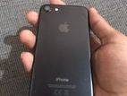 Apple iPhone 7 (Used)