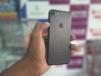 Apple iPhone 7 (Used)